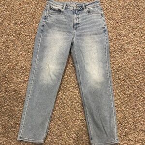 American Eagle Women's Light Blue Jeans